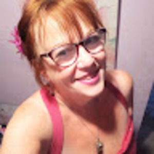 Meet your Posher, Carrie